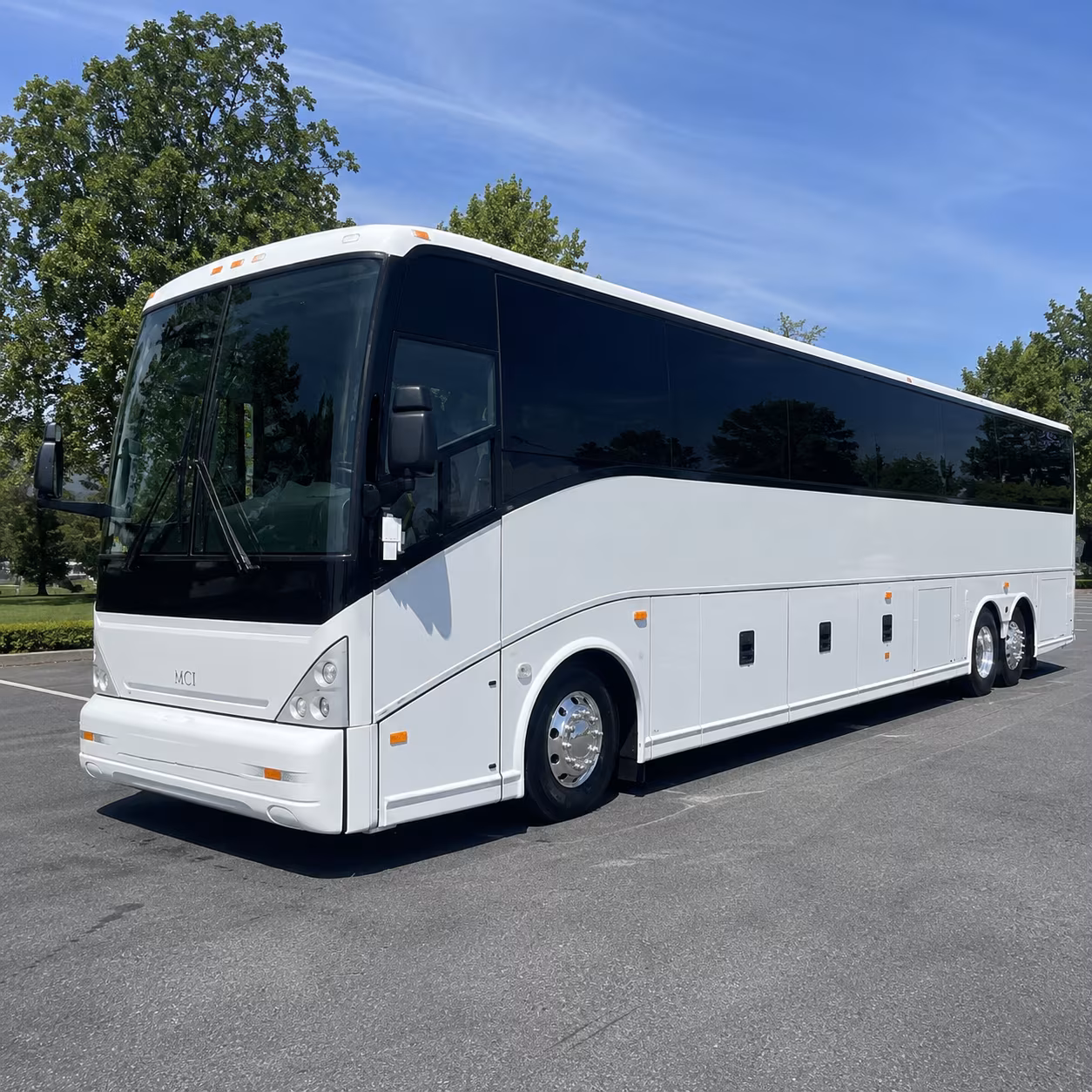 centennial charter bus hero 3