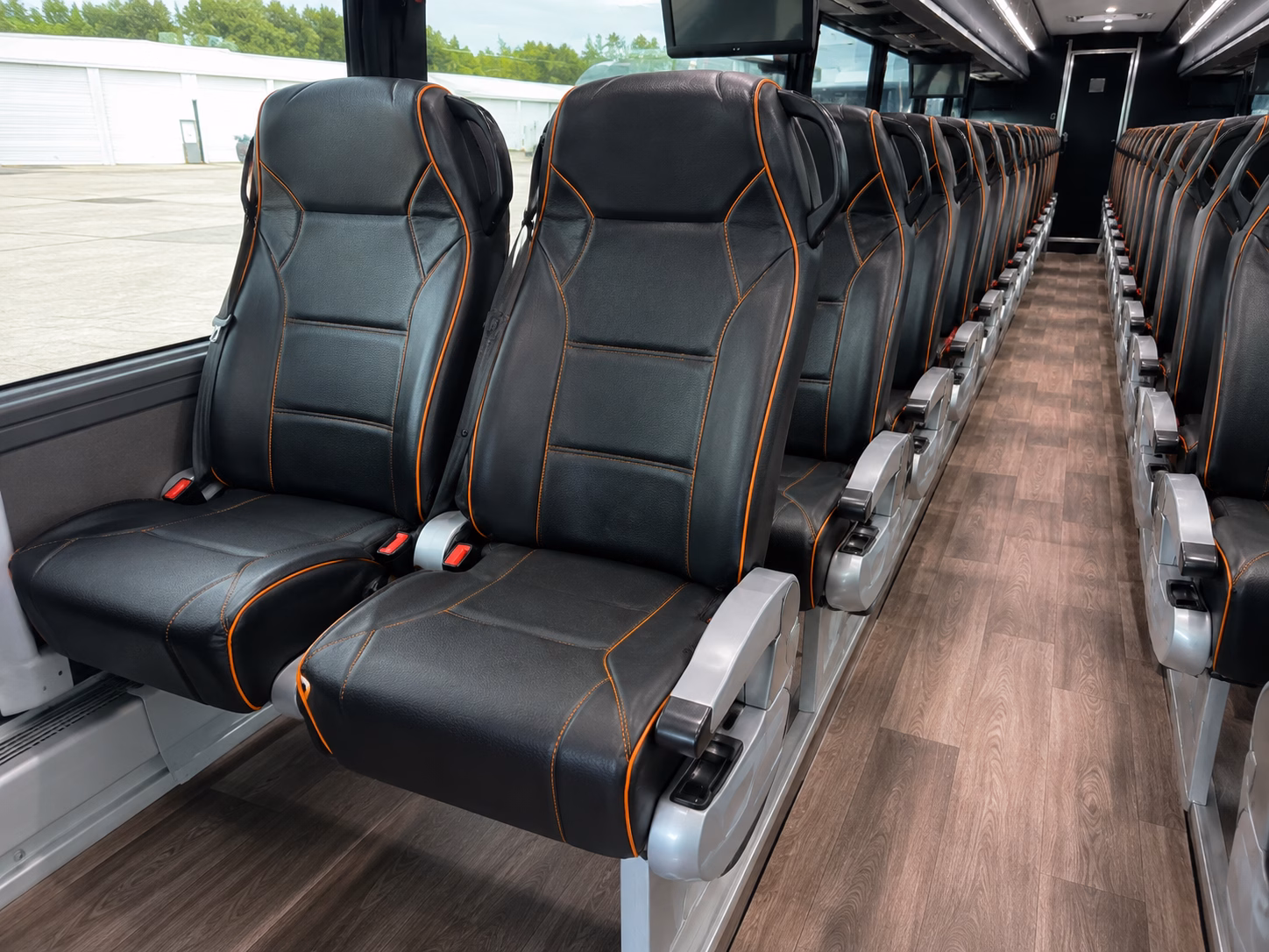 charter bus transfers between centennial and front range military installations